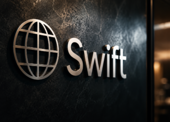 El ledger blockchain de Swift ya tiene 17 bancos (uno latino): qué hace de verdad y qué no